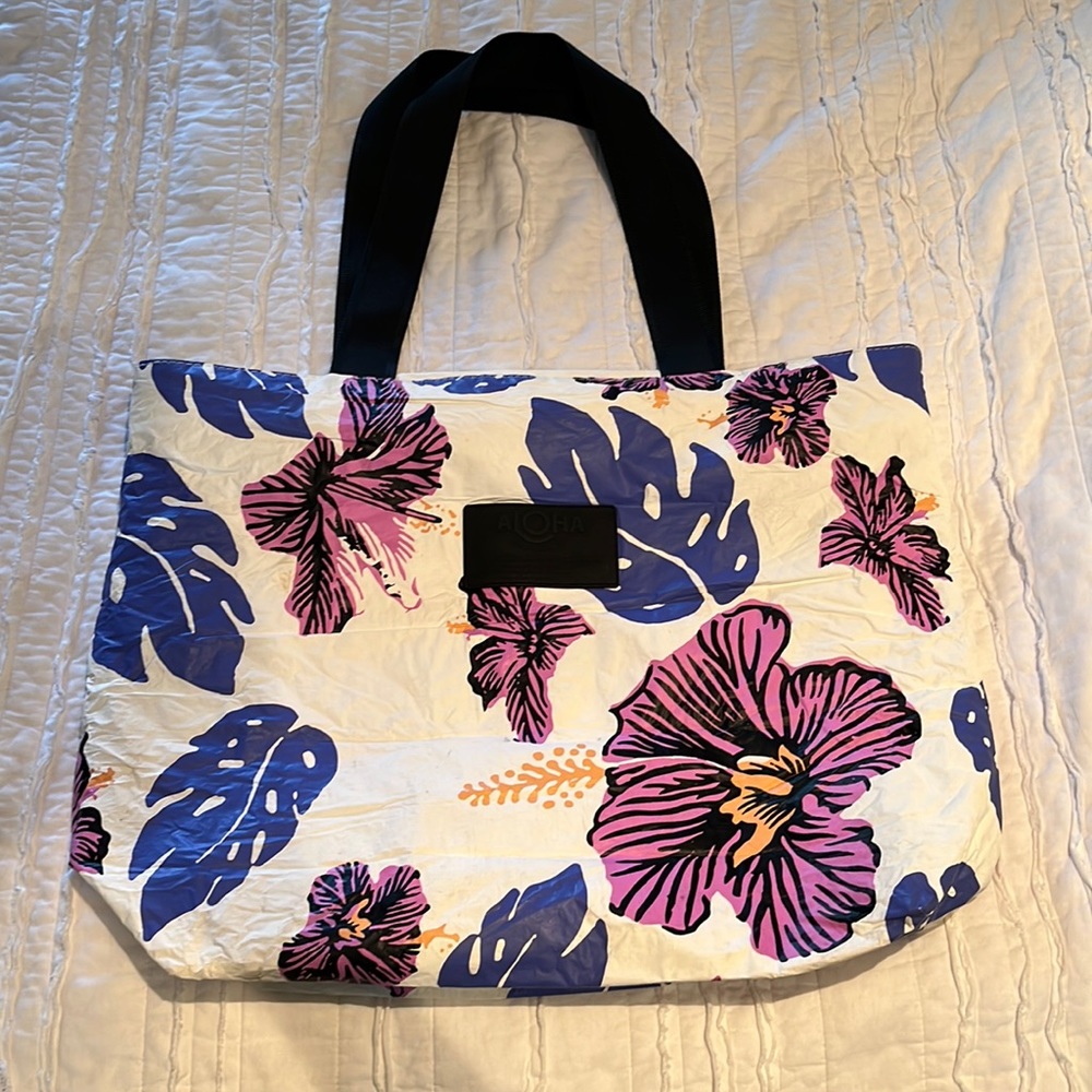 Aloha collection zip bag